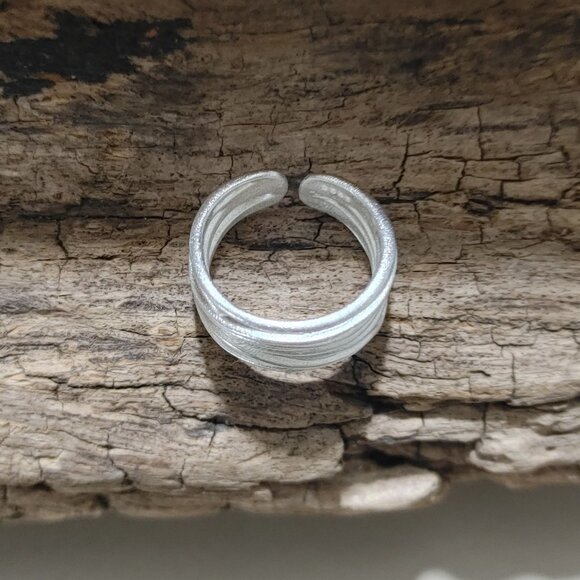 Artisan Sterling Silver 925 Ring Matte Wrap Twist Cuff Band Open Back Adjustable - Picture 8 of 9